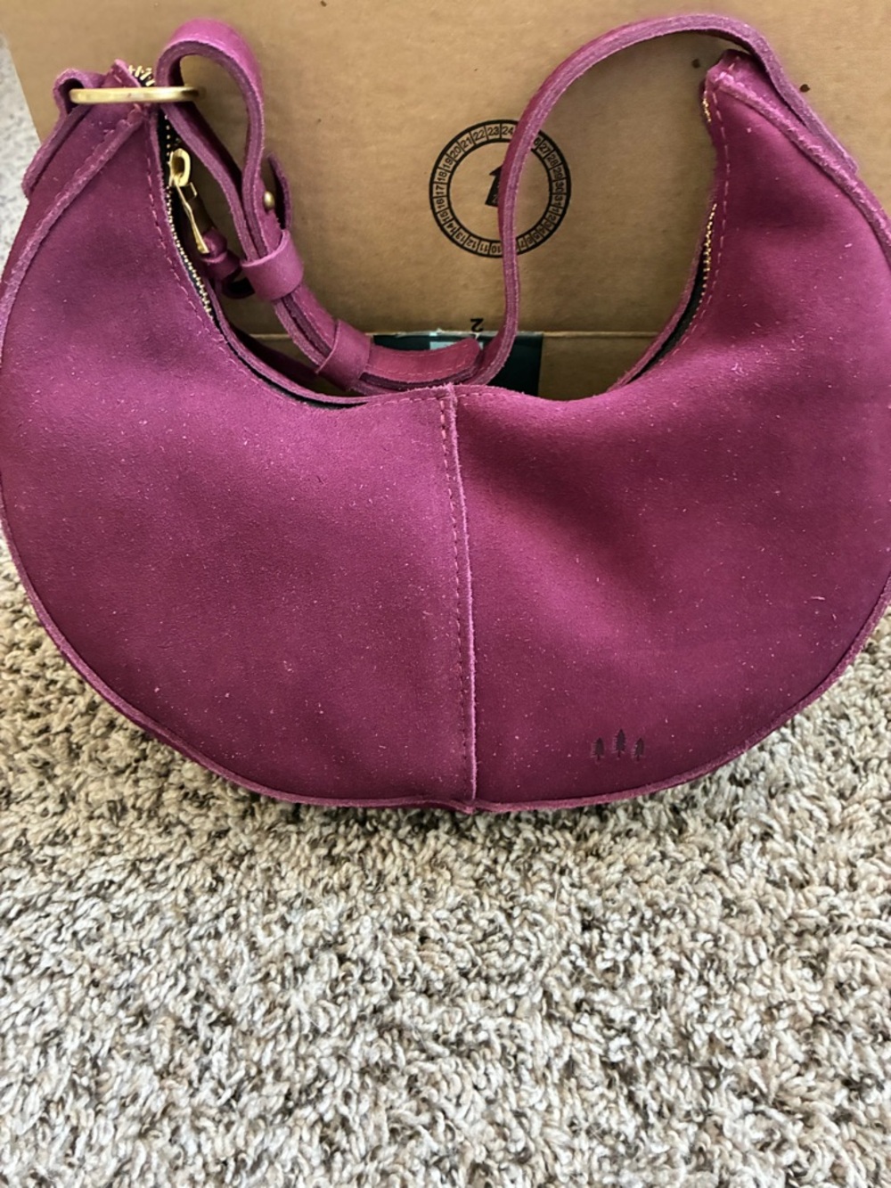 Portland Leather Nora shoulder bag